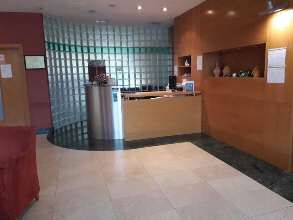 Hotel Mirador De Gornazo Gormazo Екстериор снимка